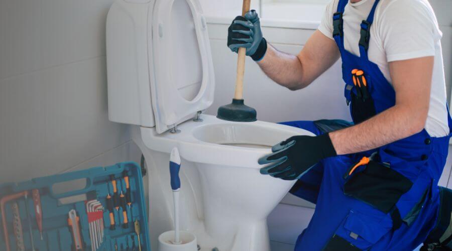 Professional emergency plumbing in Baker, CA